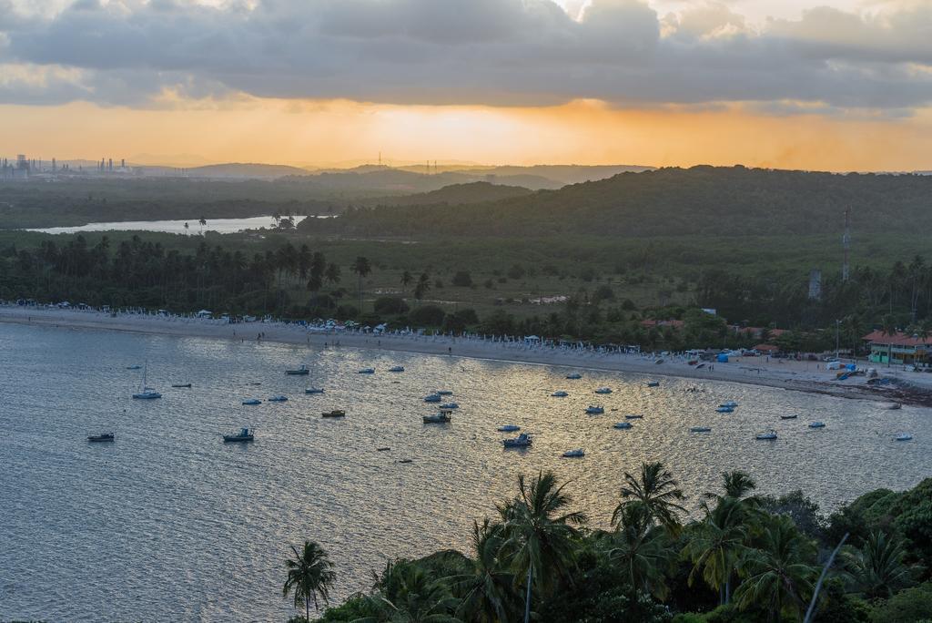 קאבו דה סנטו אגוסטינו Sheraton Reserva Do Paiva חדר תמונה Sunset at the mouth of the river