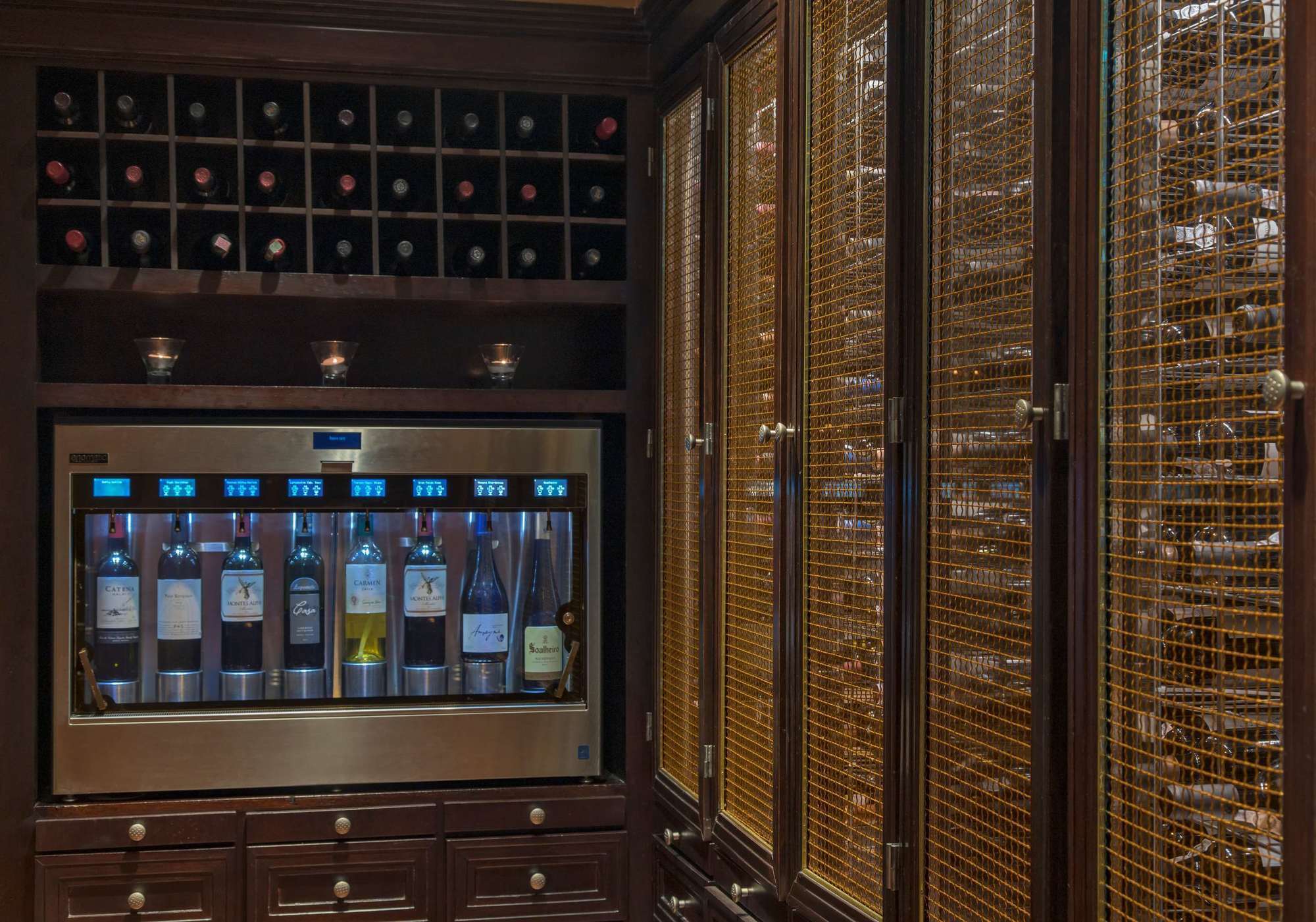 קאבו דה סנטו אגוסטינו Sheraton Reserva Do Paiva מראה חיצוני תמונה Wine dispenser